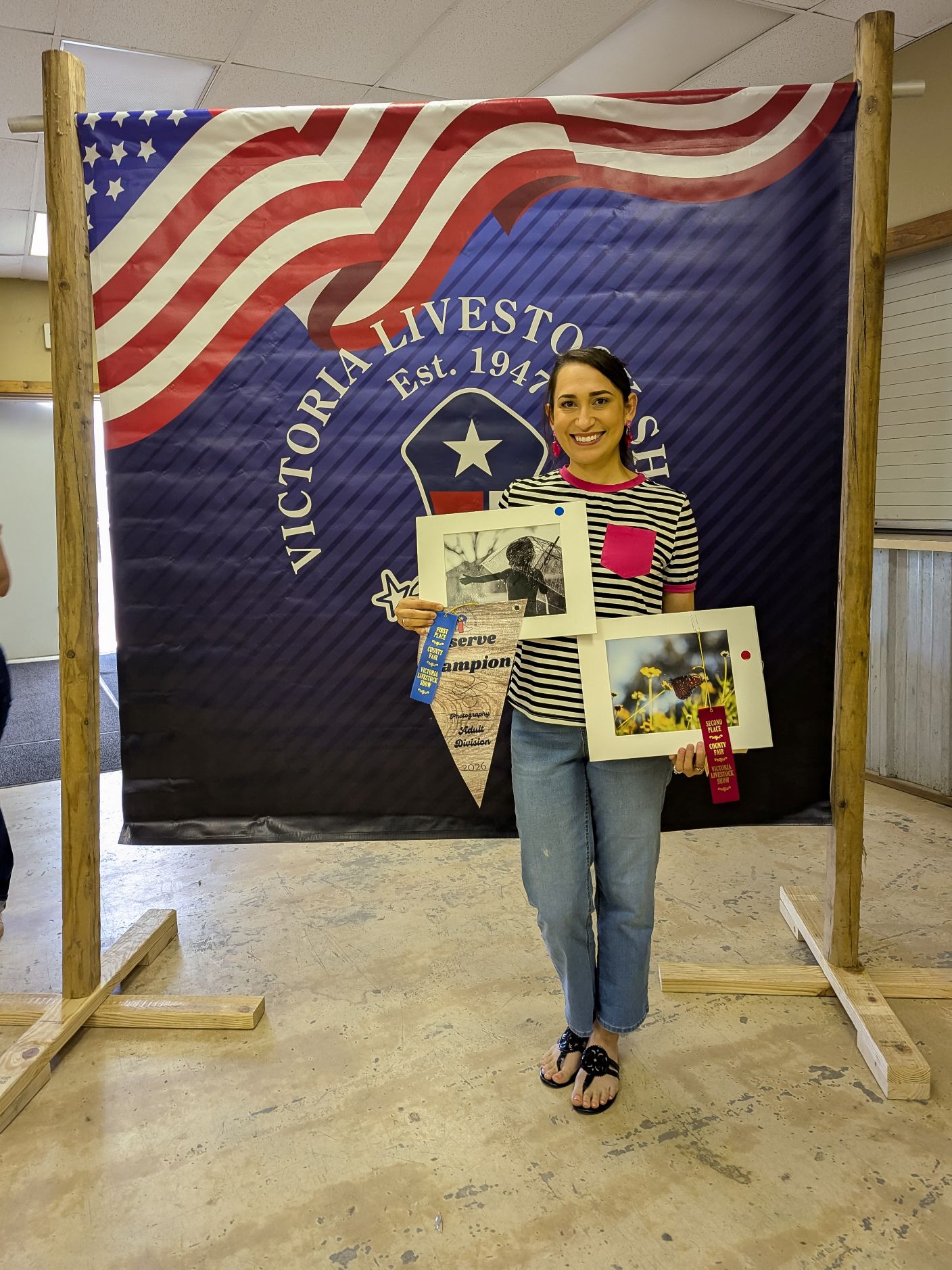 Velvet Pumpkin Portraits Photographer with awards from Victoria Stockshow